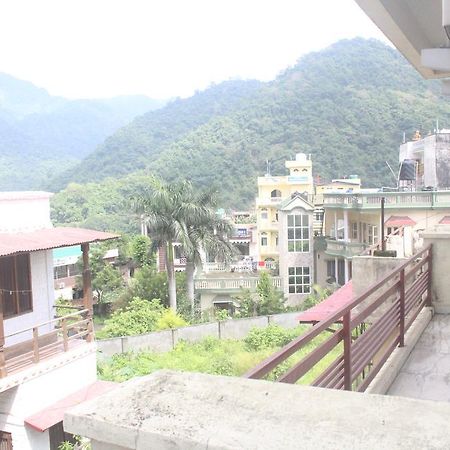 Rishīkesh The Holiday Home المظهر الخارجي الصورة